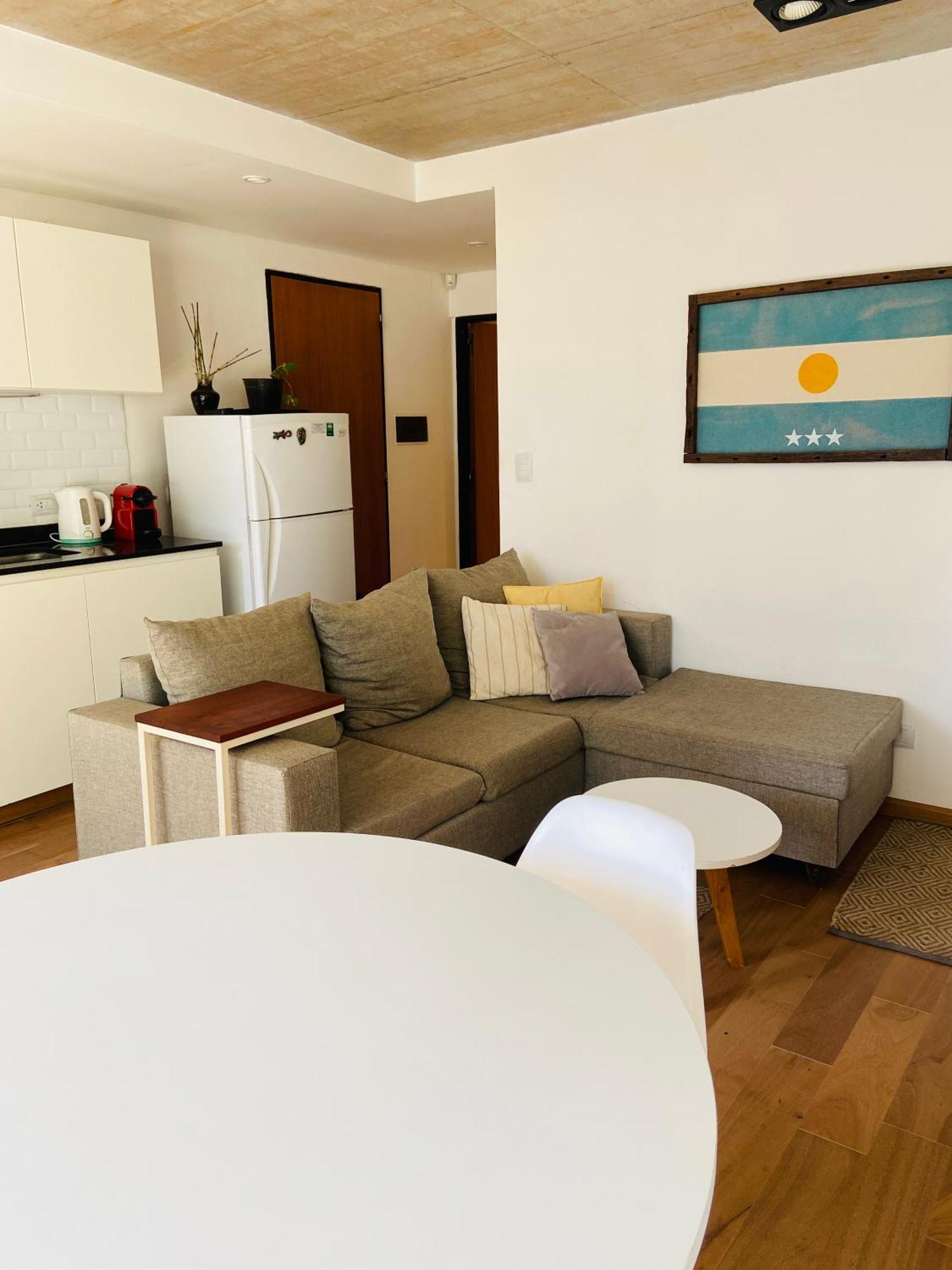 Apartment Depto Genova, Zona Norte, Cochera Con Reserva Previa